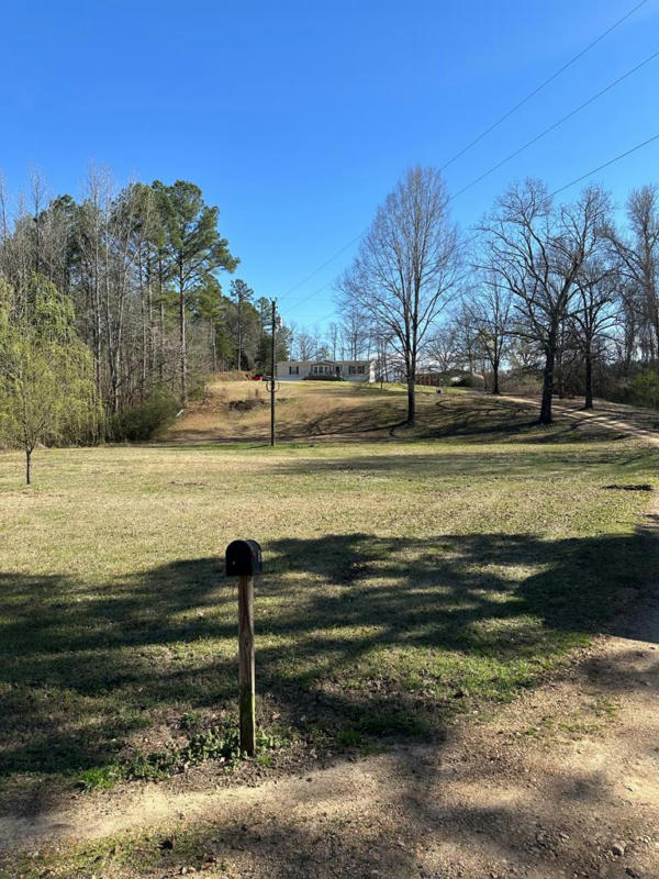 862 COUNTY ROAD 225, WATER VALLEY, MS 38965, photo 1 of 52